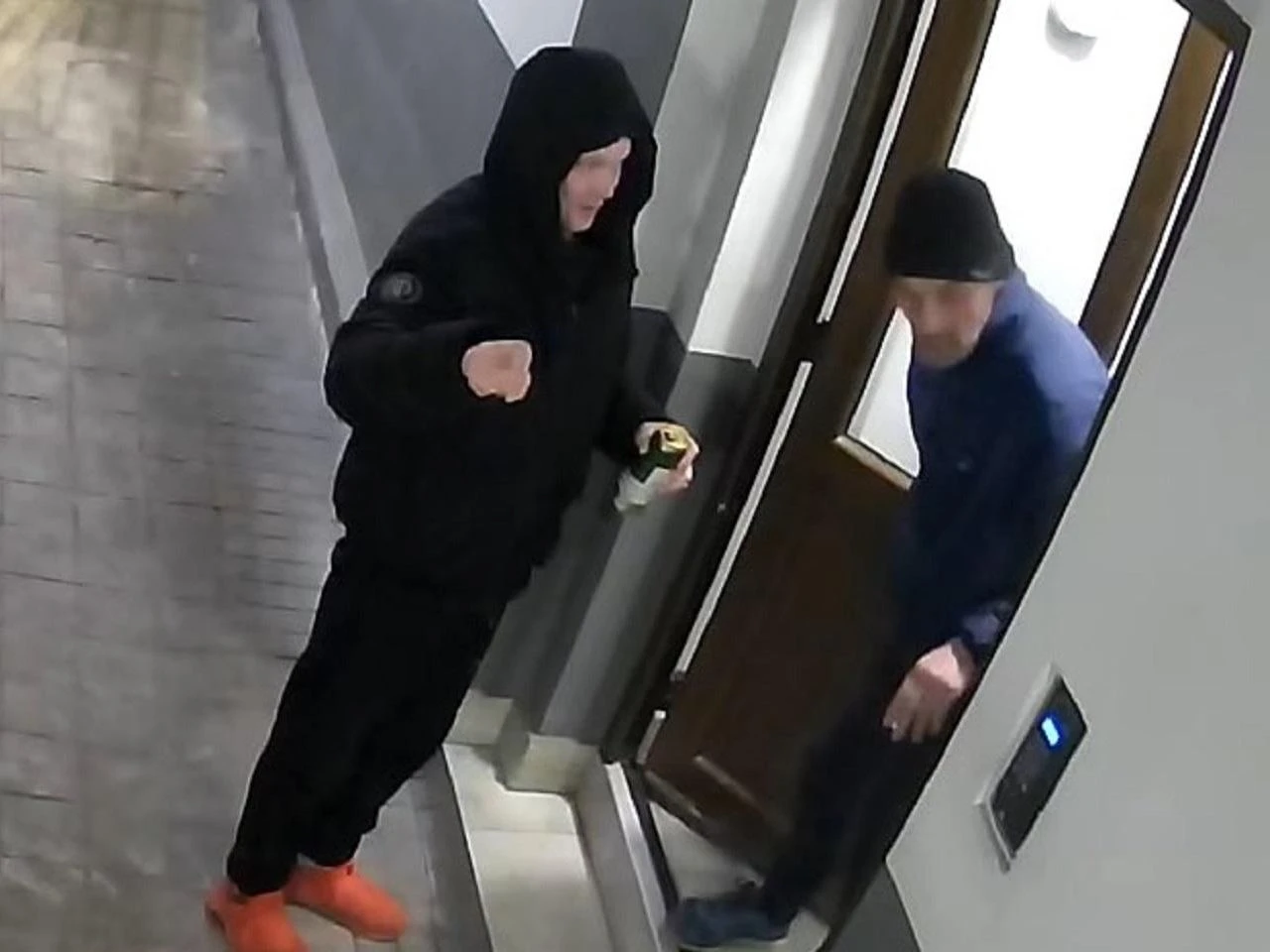 Znasz ich? Katowice: Rozbój na Plebiscytowej. Policja szuka sprawców