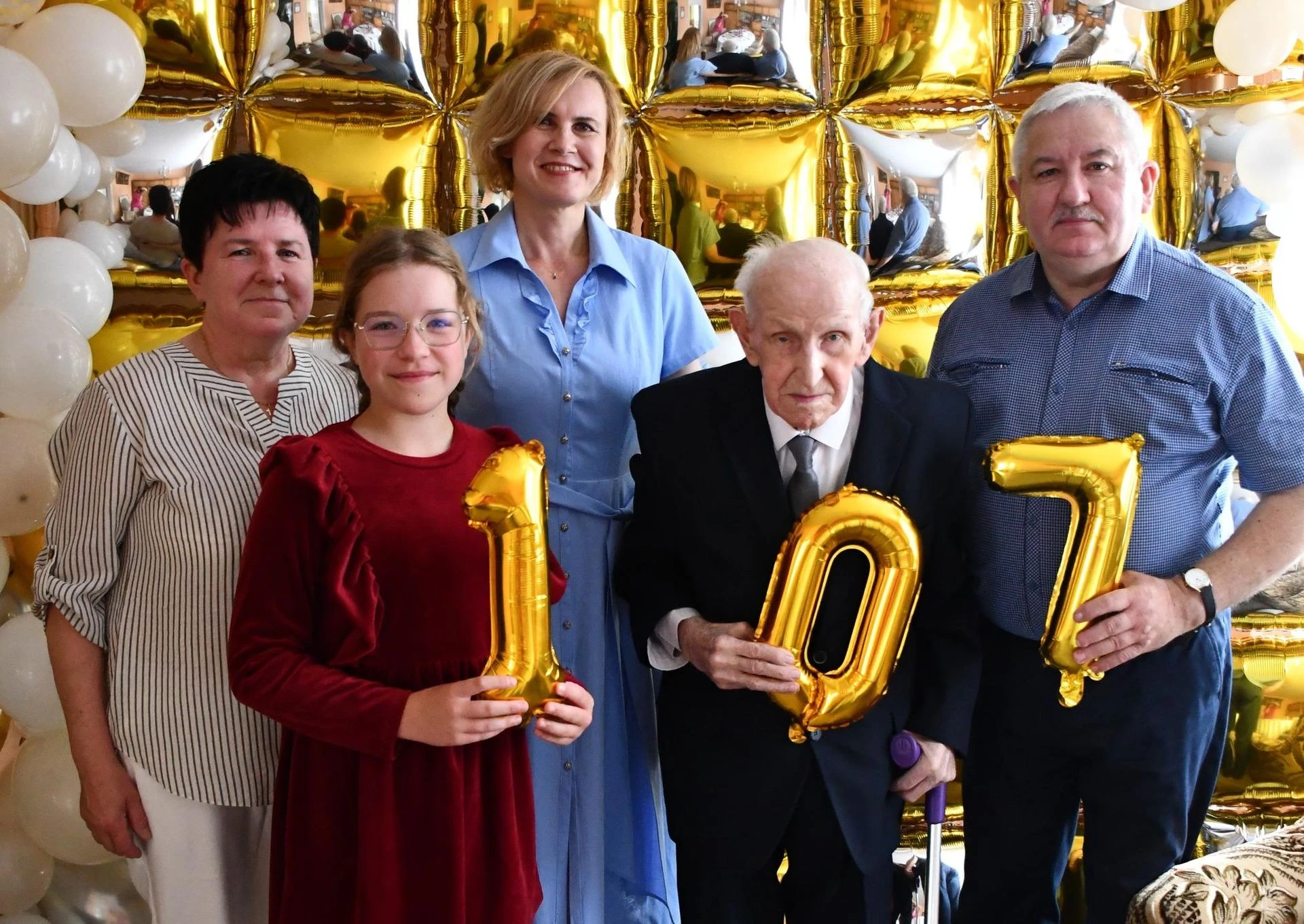 Najlepsze życzenia! Nie „sto lat”, lecz „dwieście”! Pan Alfons Tomke z Zakrzewa kończy 107 lat