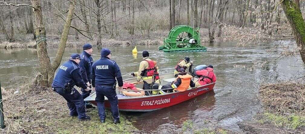 okoliczności bada policja Tragedia na jeziorze Niegocin! Nie żyje 32-latek