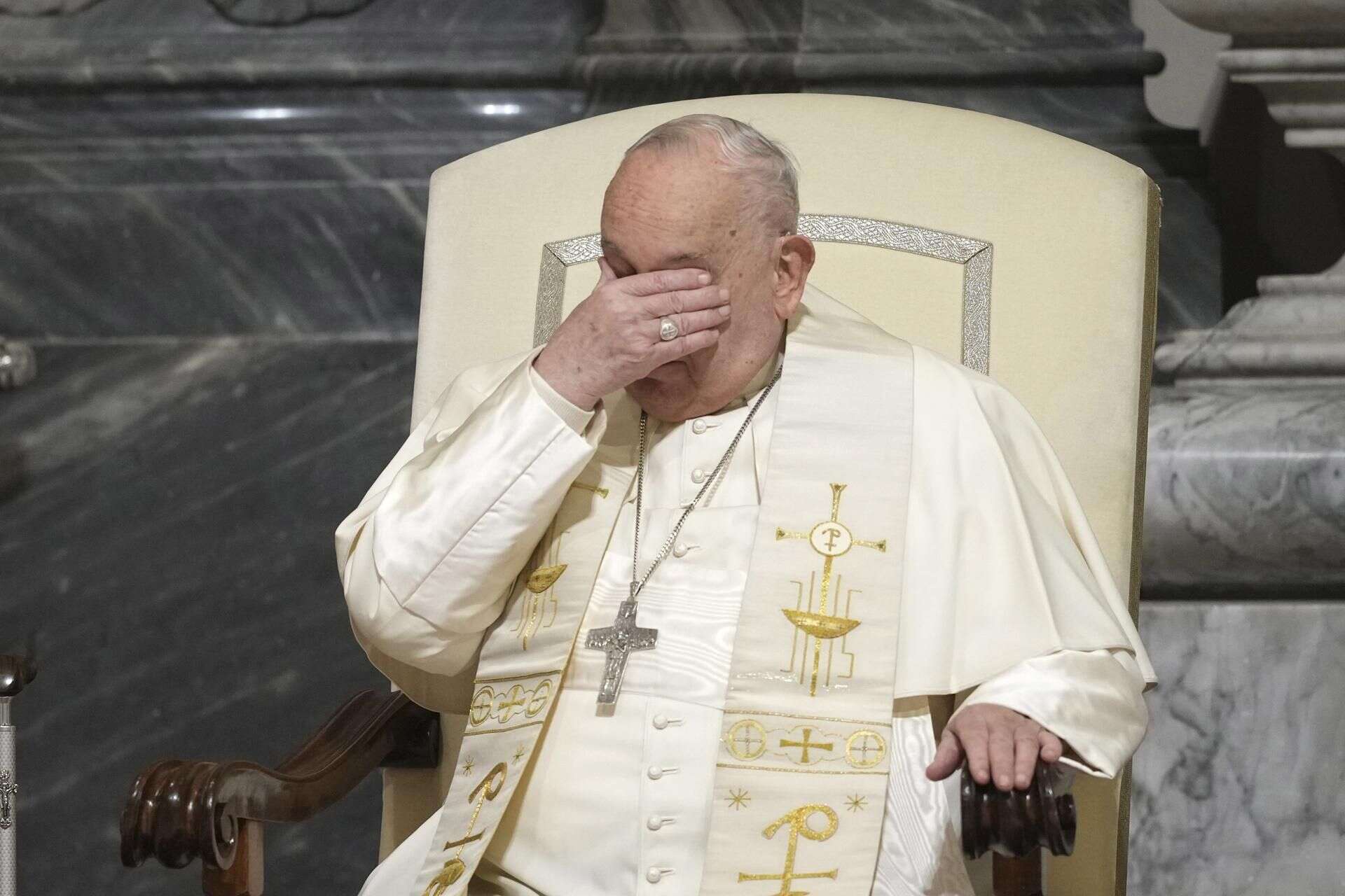 Ojciec Święty nadal w szpitalu Przekazano smutne wieści papieżowi Franciszkowi. 