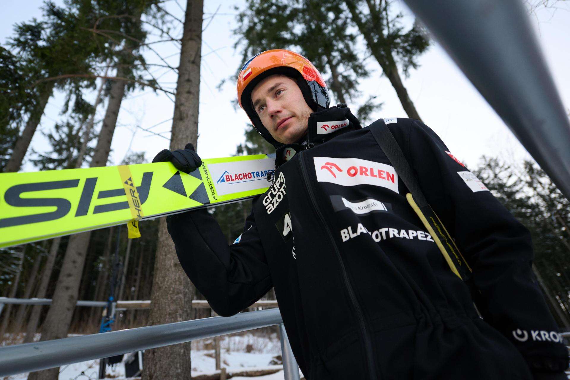 Mistrz przemówił Kamil Stoch bardziej wprost o końcu kariery nie mógł już powiedzieć. Aż przeszły nas…