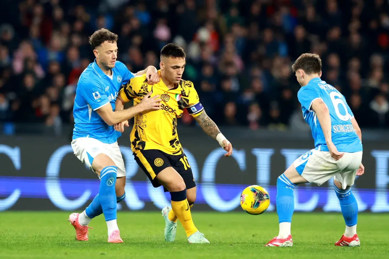 Napoli-Inter, scudetto o spareggio: tutti i possibili incroci a 90 minuti dalla fine
