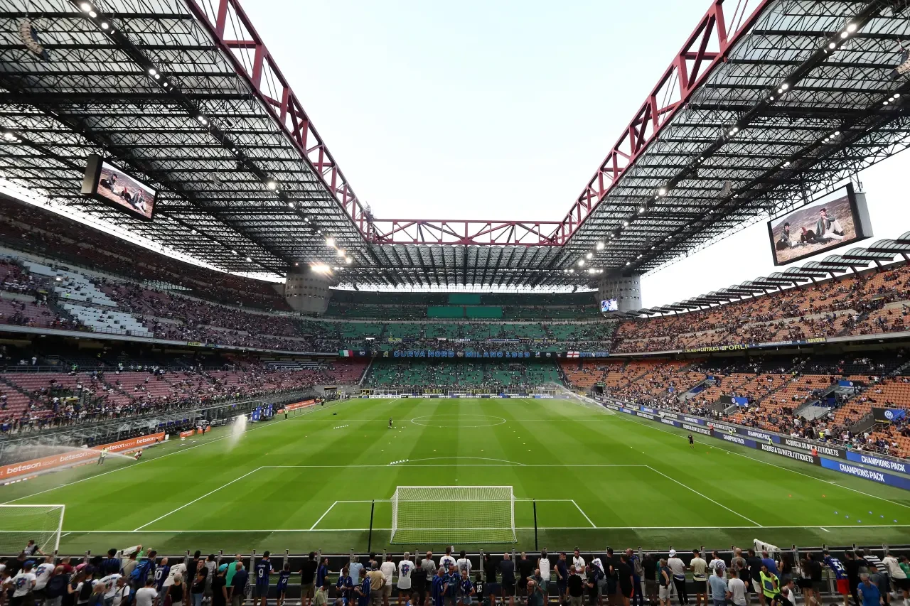 Inter, cambia anche la vendita dei biglietti: prezzi maggiorati per il cambio nominativo