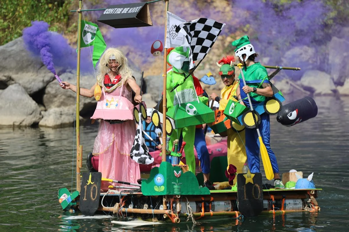 La 22ᵉ édition de « Touskiflot » a attiré 3 000 spectateurs sur les berges du gave entre Pau et Laroin