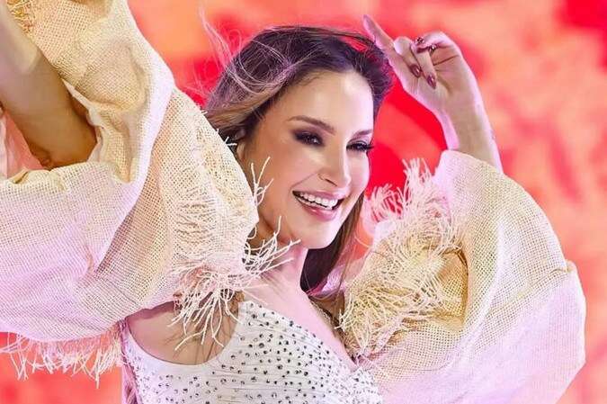 'Prezo pelo respeito', diz Claudia Leitte sobre denÃºncia de intolerÃ¢ncia