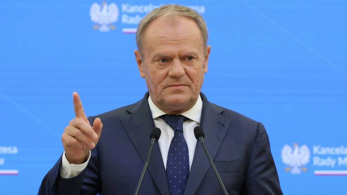 Tusk powinien zostać czy odejść z rządu? Najnowszy sondaż
