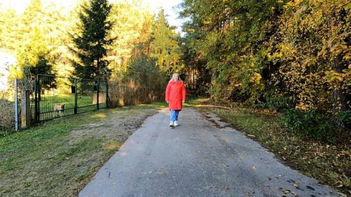 Gmina wylała asfalt, ale... droga dojazdowa nie istnieje