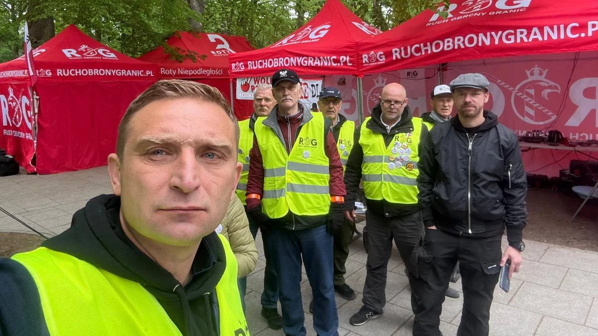 Karol Nawrocki z dodatkową 