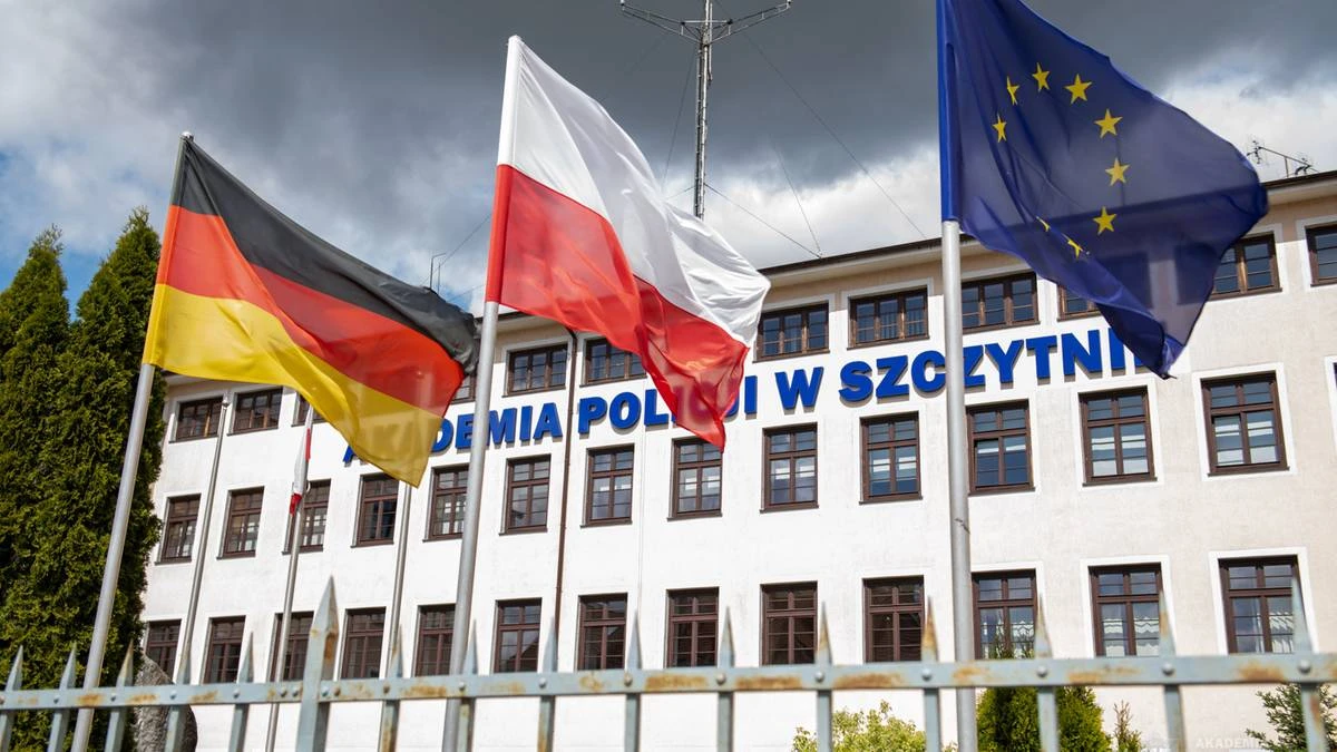 Nowe informacje po masowym zatruciu w Akademii Policji. Część chorych na kwarantannie