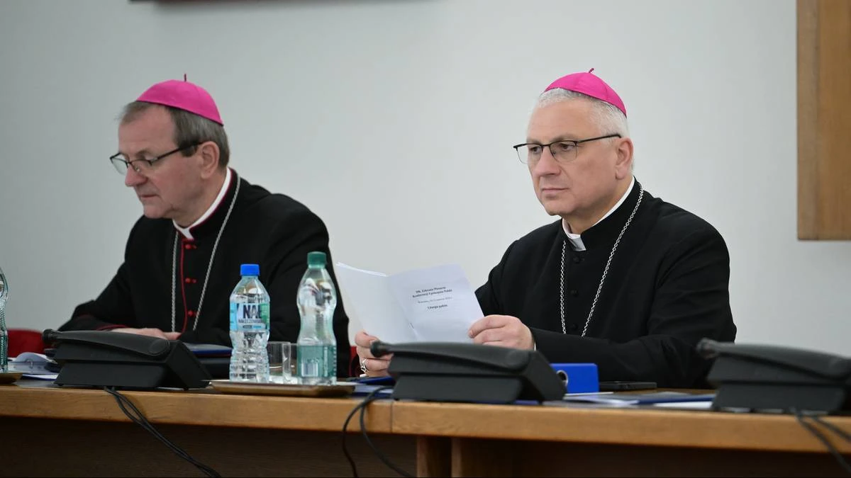 Politycy chcą więcej niedziel handlowych. Kościół zareagował