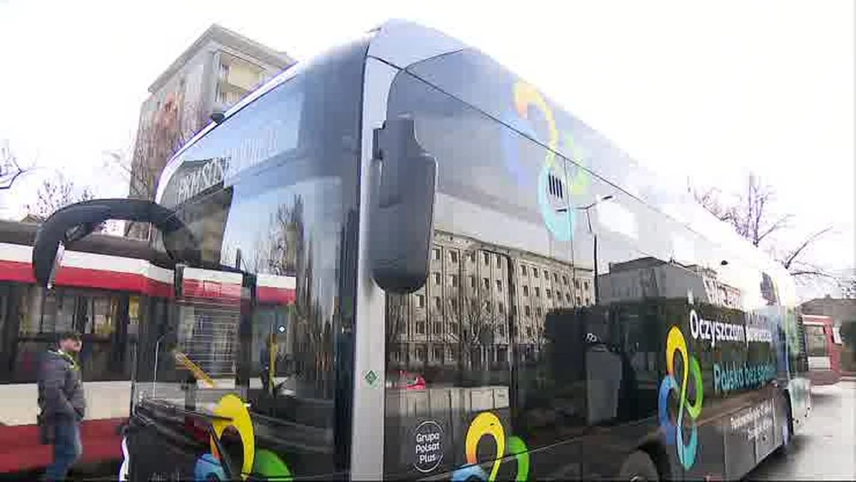 Ekologiczny i cichy Nesobus na ulicach Sosnowca