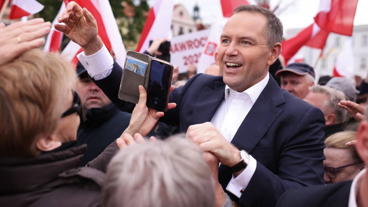 Nowe informacje ws. kawalerski Nawrockiego. Błaszczak zdradził szczegóły