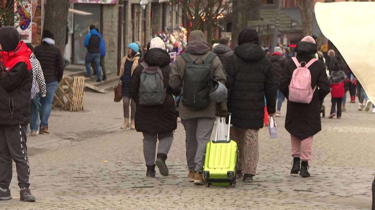 Które narody Polacy lubią najbardziej? Nowy sondaż