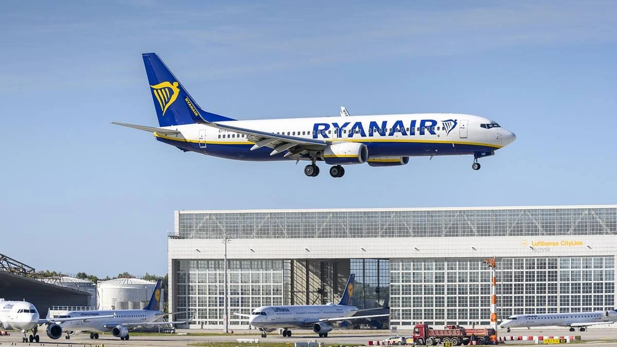 Nowe zasady dla pasażerów. Ryanair ugiął się pod presją