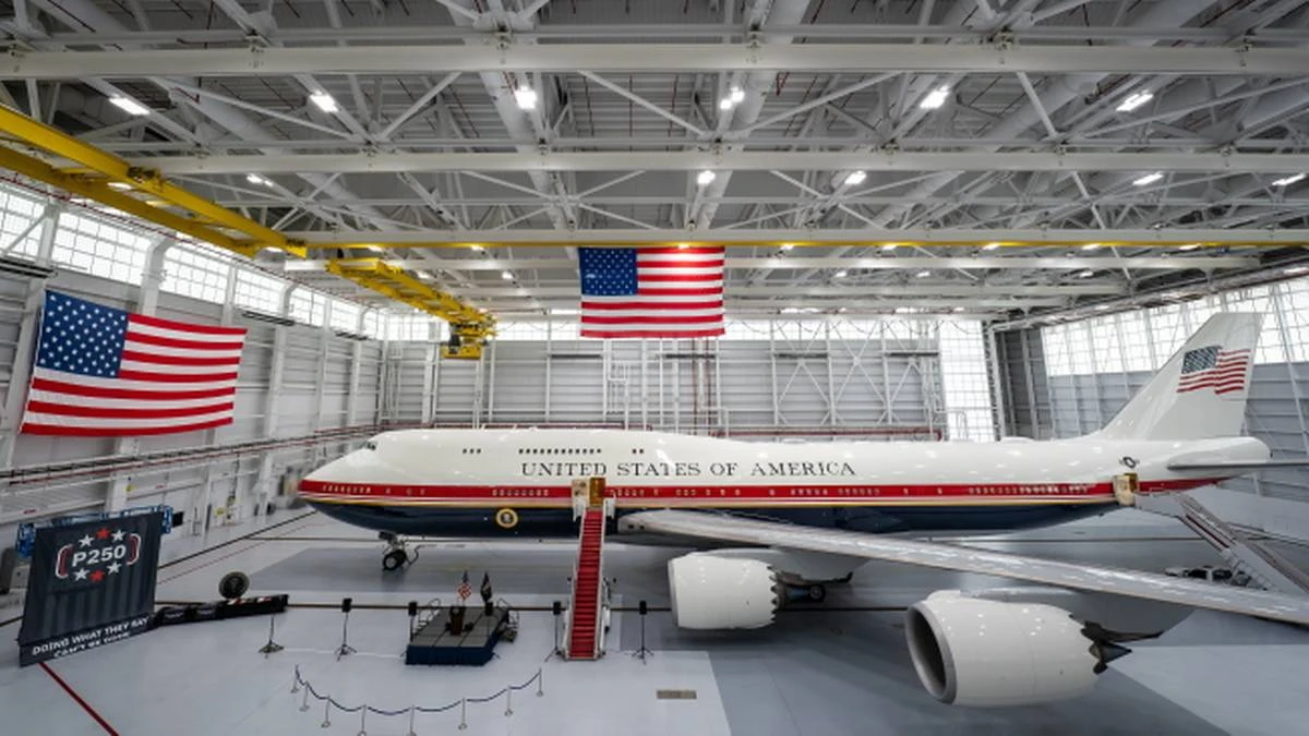 Nowy Air Force One. Donald Trump dostał go w prezencie
