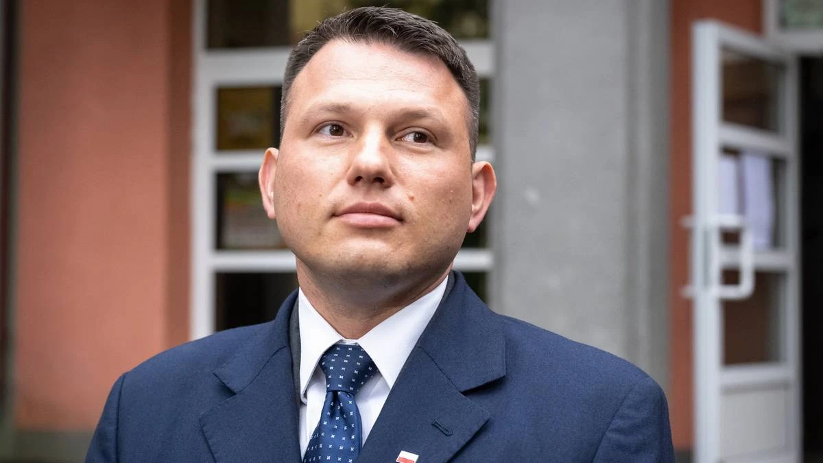 Mentzen zaprasza kandydatów na rozmowę. 