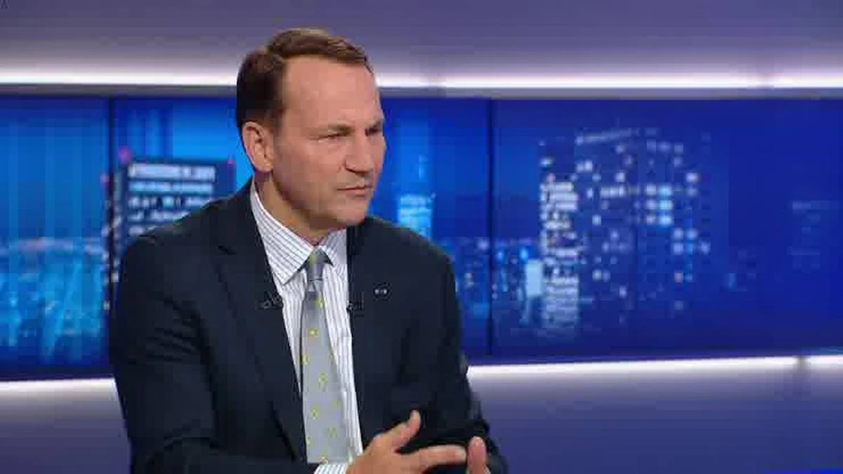 Prośba o zestrzeliwanie dronów nad Ukrainą. Szef MSZ Radosław Sikorski zabrał głos
