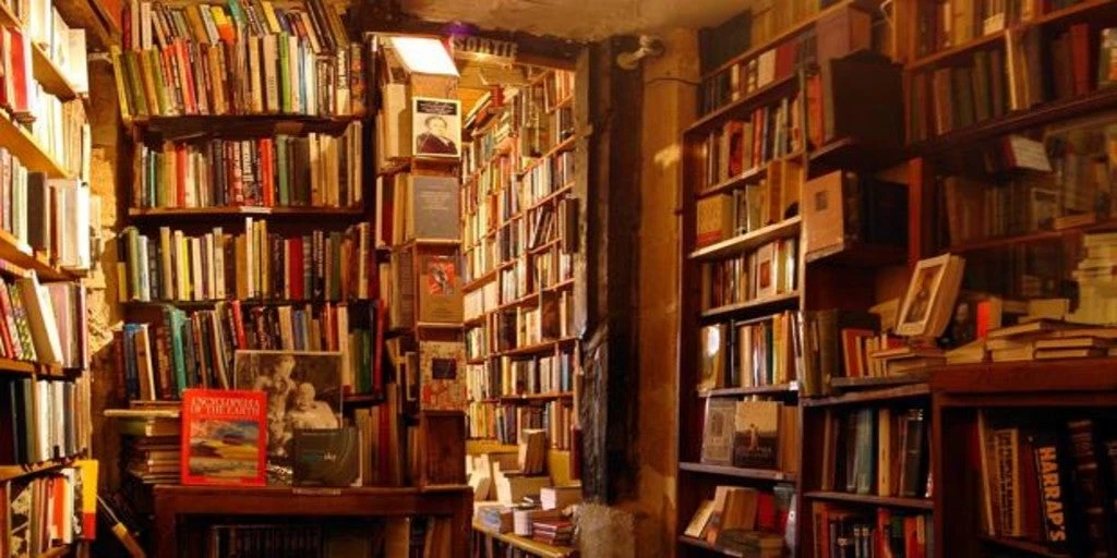 La emblemática librería parisina Shakespeare and Co, al borde del cierre ante el nuevo confinamiento francés
