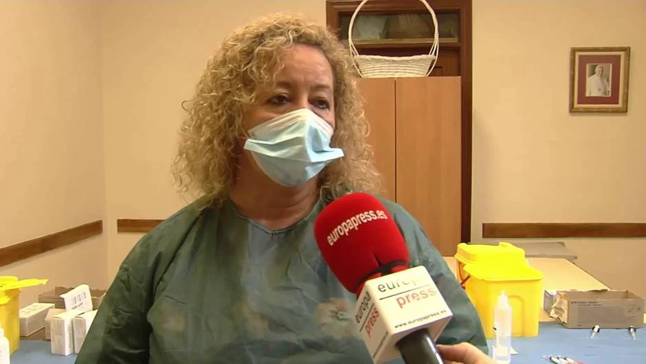 Muchas personas mayores ya se han puesto la vacuna de la gripe en los Remedios