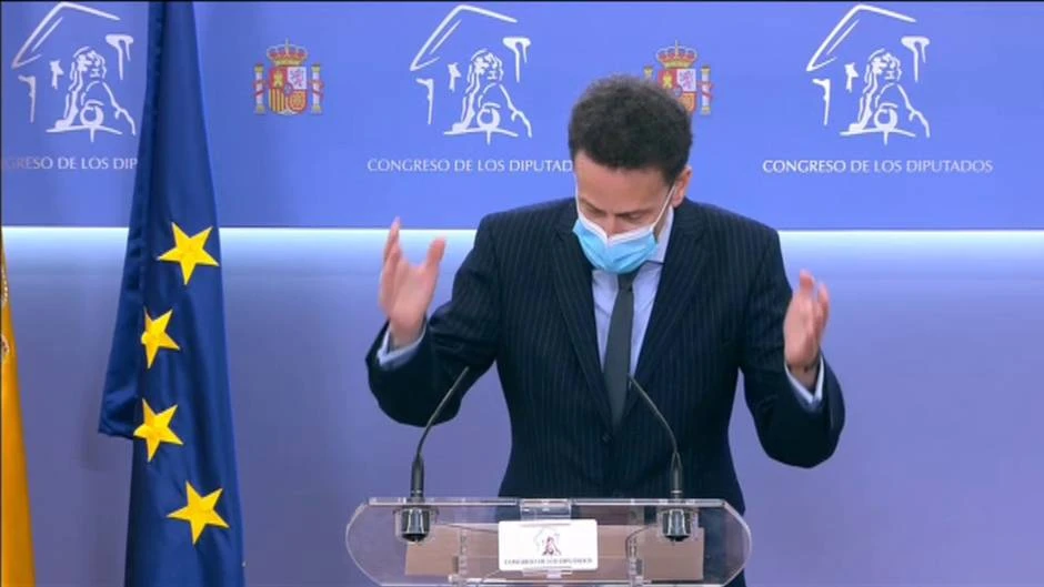 Cs insta a Sánchez a elegir entre las 