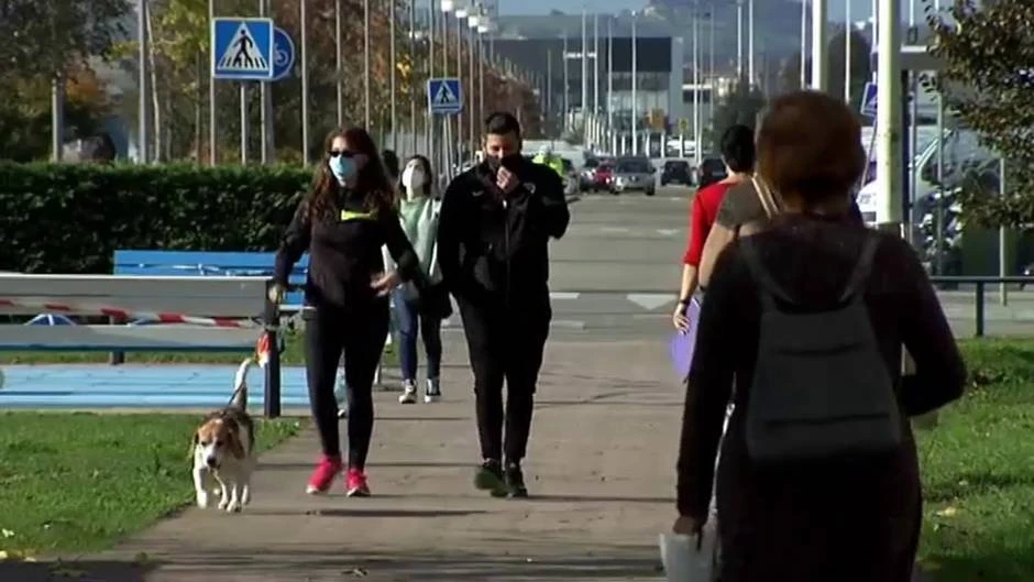 Cantabria adelanta su toque de queda ante el aumento de casos