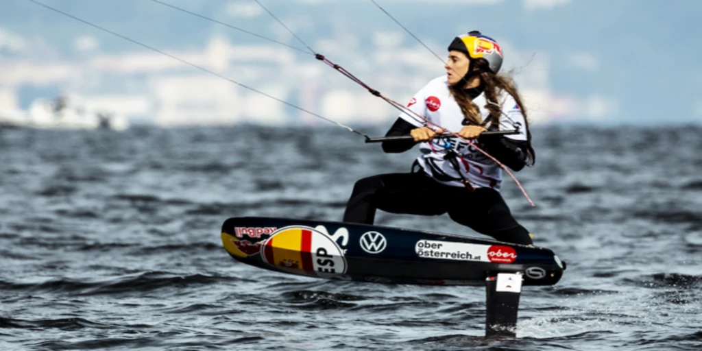 Pulido y Climent finalizan cuartos en el Europeo Mixto de Formula Kite