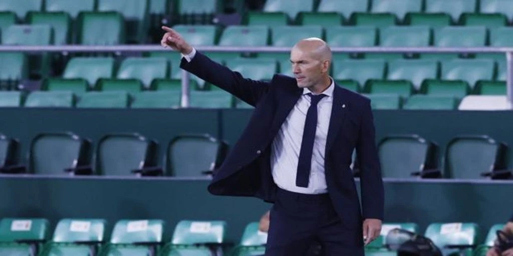 Zidane: «Me sorprende que critiquen los aciertos del VAR»