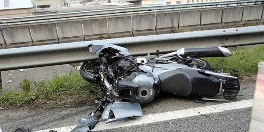 Velocidad, alcohol y drogas, los factores que más influyen en los accidentes de moto 