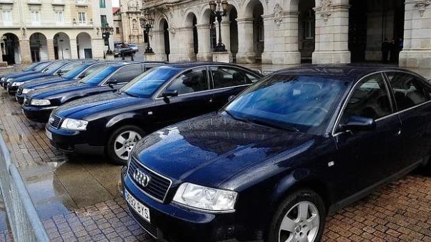 Estos son los coches oficiales a disposición del Gobierno