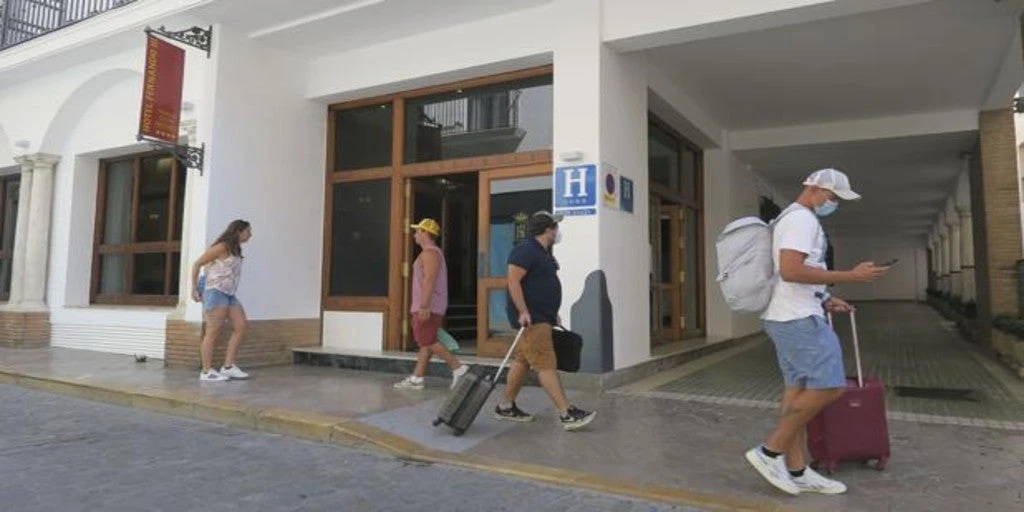 Estos son los 42 sectores más afectados por la crisis y a los que se les prorrogan los ERTE