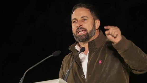 Vox prohibe reunirse a los afiliados críticos, en pleno proceso de renovación interna