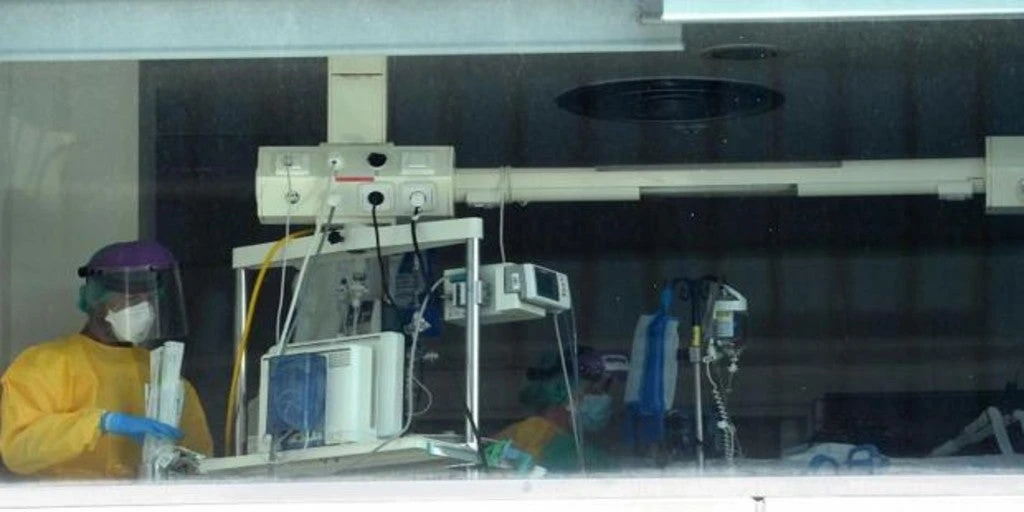 La Comunidad de Madrid registra 4.250 casos nuevos, 828 de las últimas 24 horas, y 43 fallecidos