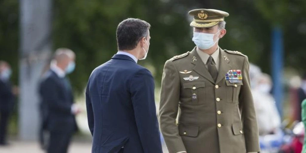 ¿Puede el Rey negarse a firmar un indulto?