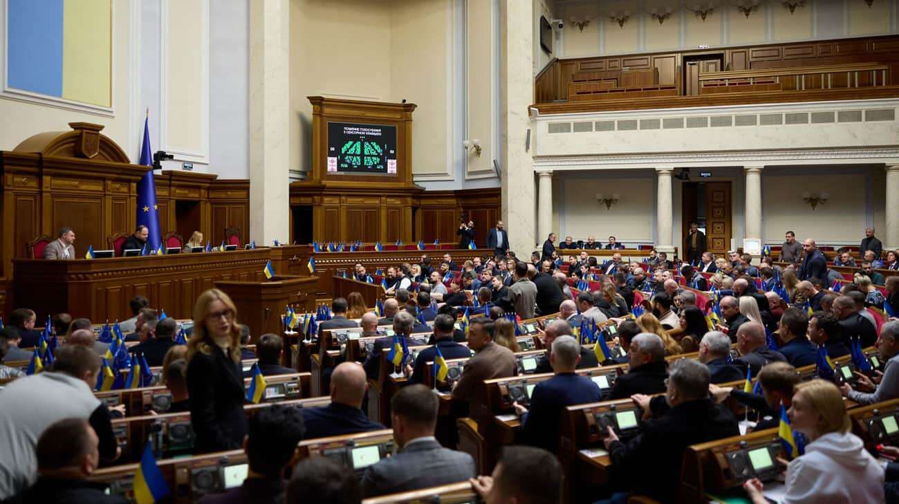 Без голосів проросійських нардепів Рада не змогла би ухвалити понад 860 рішень – ЧЕСНО