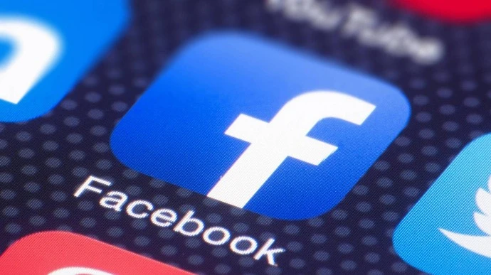 Facebook і Twitter обмежели поширення статті про листування сина Байдена