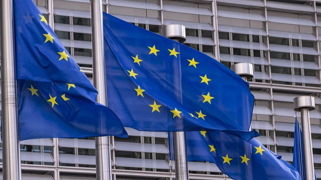 Reuters: Посадовці Єврокомісії відмовились заборонити імпорт скрапленого газу з Росії