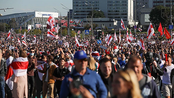 У Білорусі знову затримують учасників протестів