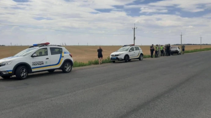 На Одещині обстріляли авто: поліція проводить операцію 