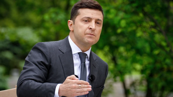 Зеленський відповів, чи хоче перемоги Байдена над Трампом