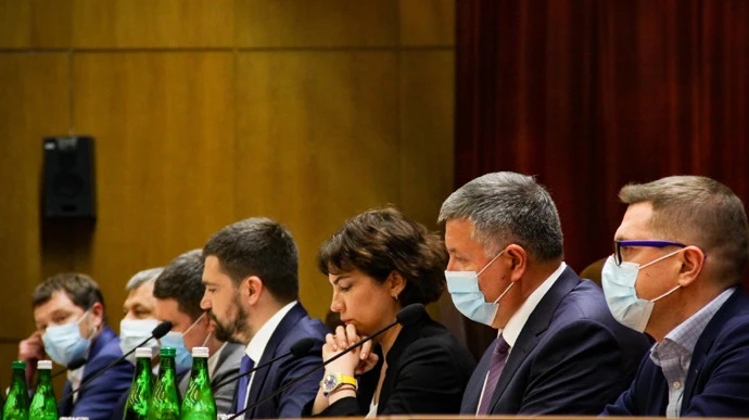 Аваков, Баканов і Ситник: українці показали своє ставлення до головних силовиків