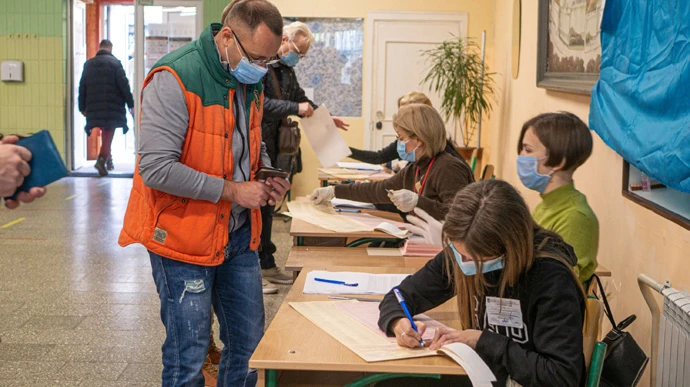 Київський міськвиборчком врахував результати голосування від 56% виборчих дільниць