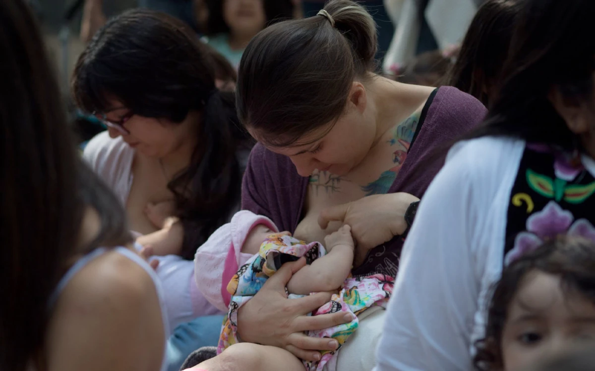 Lactancia materna impulsa desarrollo cognitivo de bebés entre un 3 y 7 %