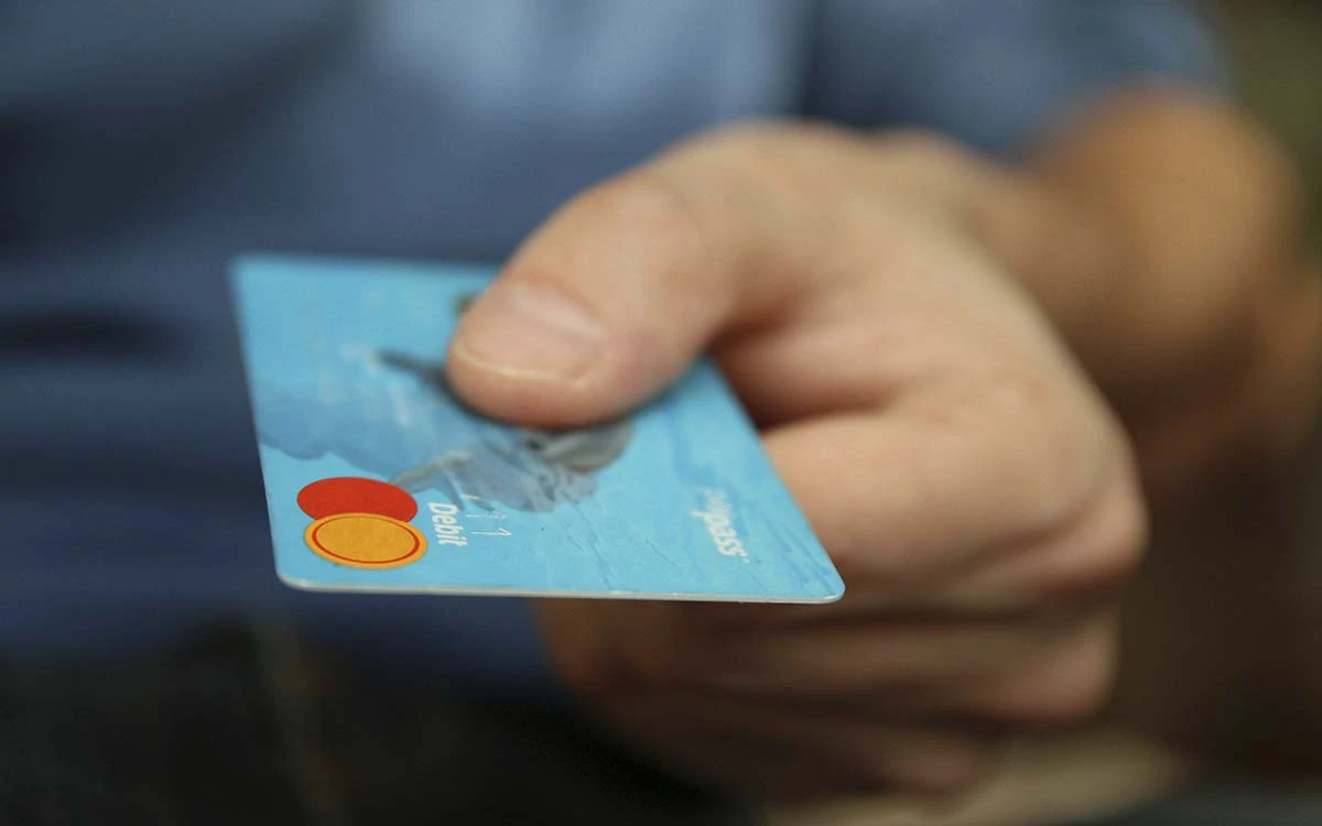 Temor al control fiscal frena digitalización de la economía: presidente de la Asociación de Bancos