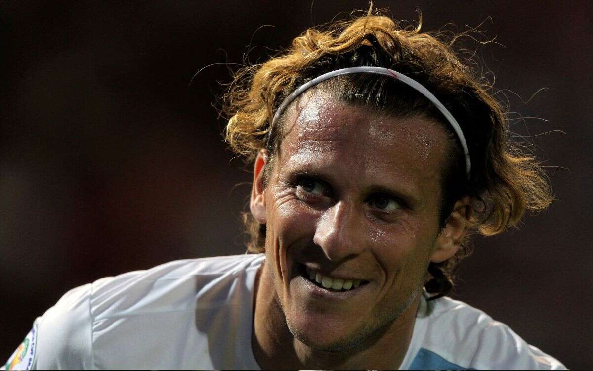 Diego Forlán, leyenda del futbol uruguayo, debutará en el tenis profesional