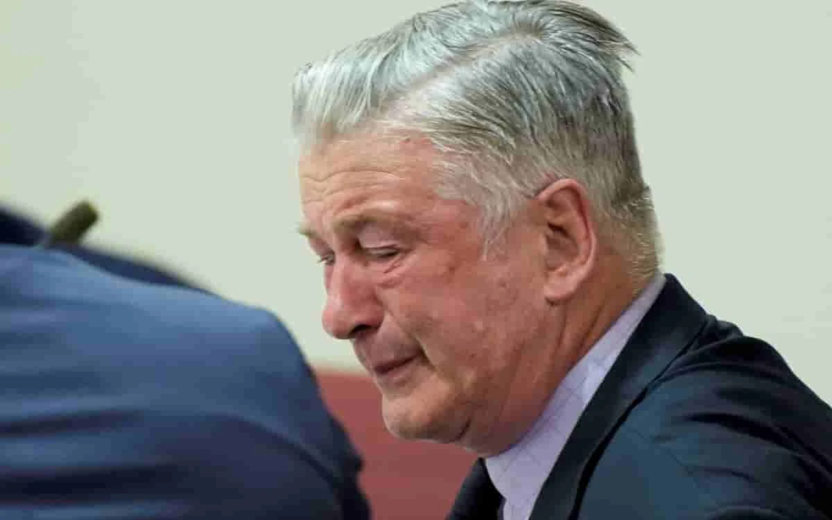Alec Baldwin es libre; anulan juicio por homicidio involuntario en el set de ‘Rust’