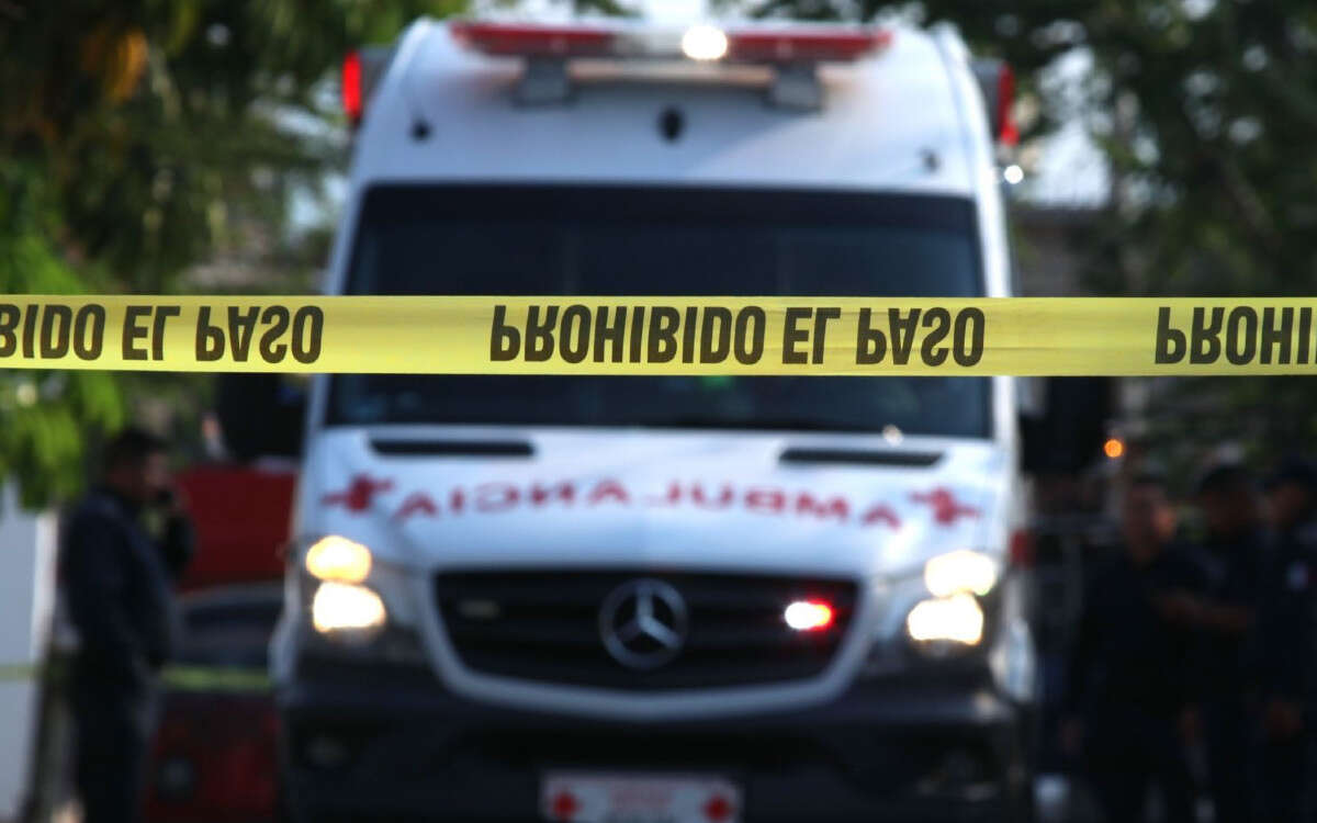 Balacera durante ‘cascarita’ deja un muerto y un herido en colonia Álamos