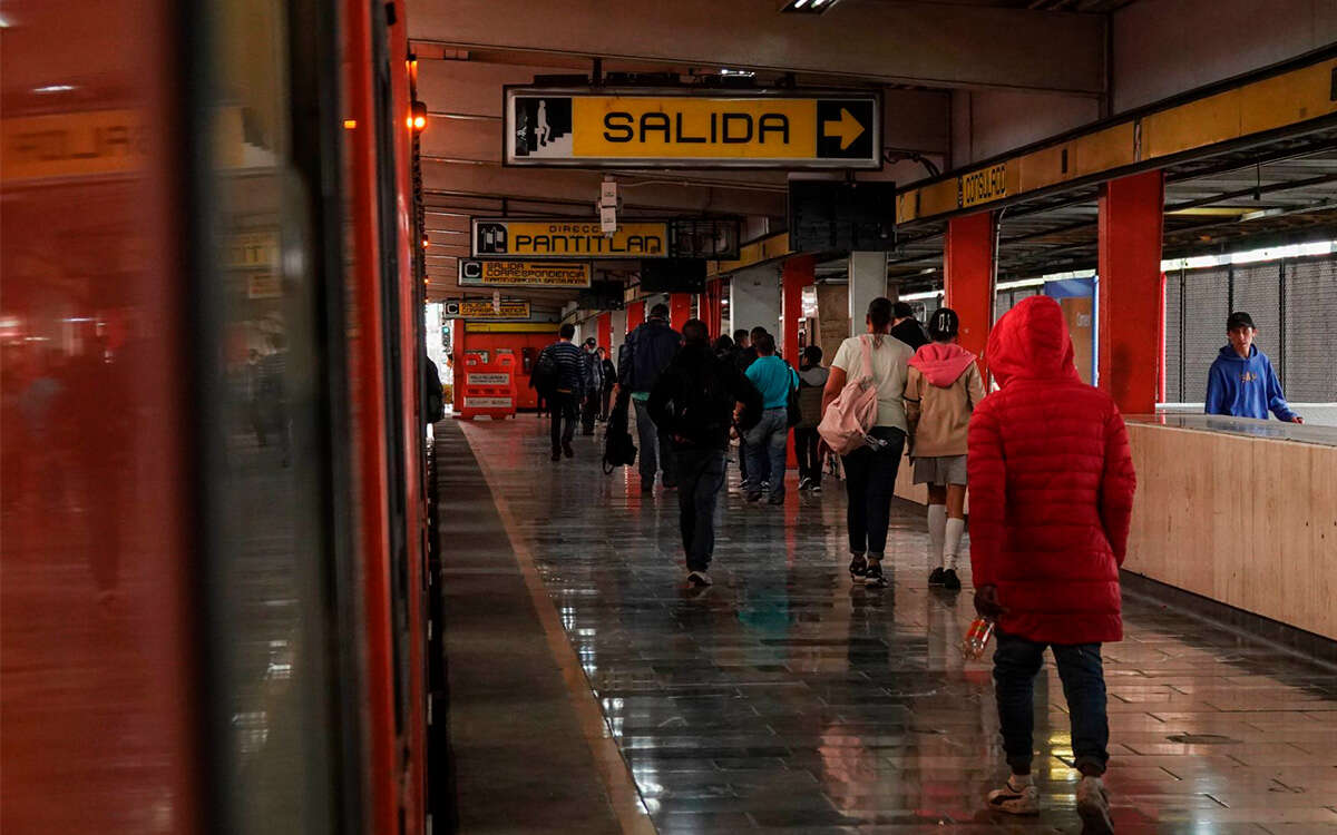 ¿Qué pasa en el Metro CDMX hoy 24 de julio? Reportan paro en Línea A