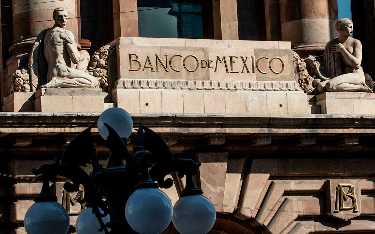 Banxico destaca “resiliencia” del sistema financiero ante un “entorno desafiante”