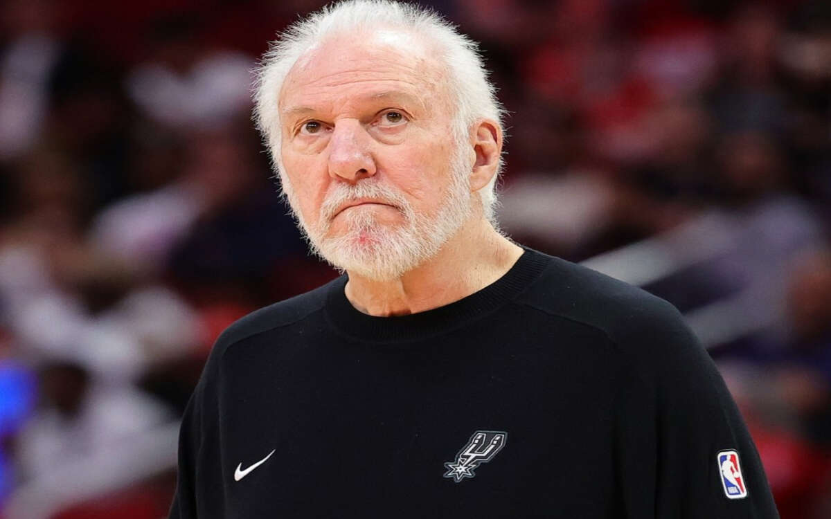 NBA: Gregg Popovich, coach de San Antonio Spurs, sufrió un ‘leve derrame cerebral’ | Video