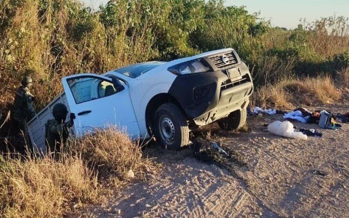 Sinaloa | Detienen a 14 presuntos miembros de ‘Los Chapitos’, aseguran arsenal y camioneta blindada